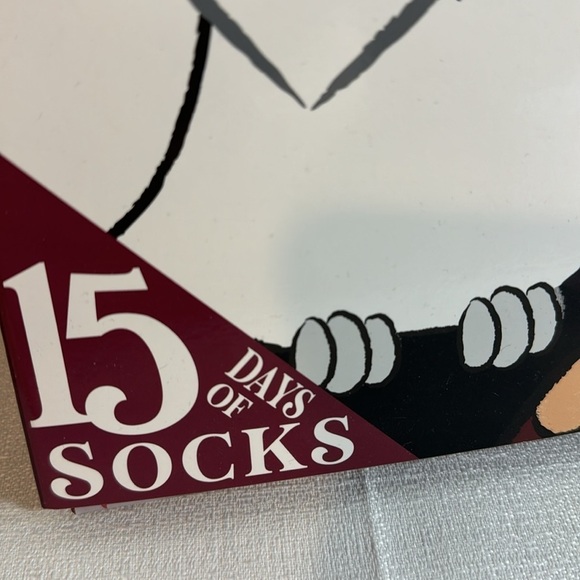 Harry Potter 15 pair of socks advent calendar size 4-10 women NEW - Picture 3 of 7
